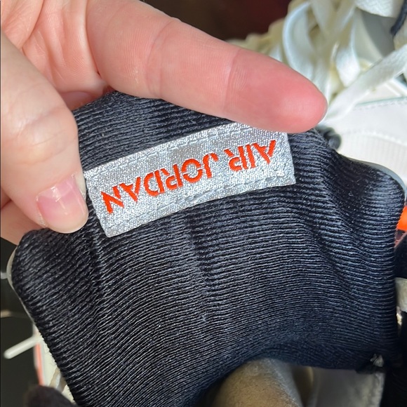 Air Jordan 5 RETRO White and Orange Sneakers - Picture 7 of 9